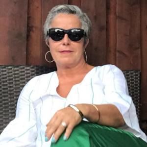 Meet your Posher, Helena